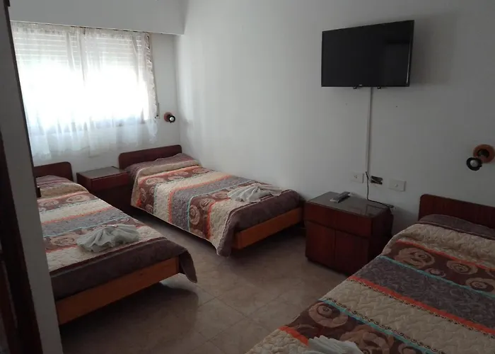 Hotel Reviens